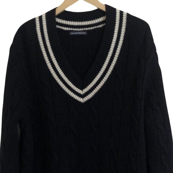 Brandy Melville Nikki Varsity Sweater OSFA Y2k Navy Wool V-Neck Oversized Preppy - Picture 2 of 12